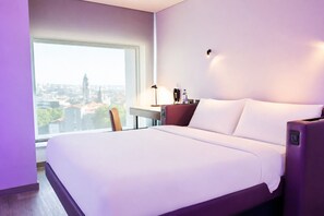Premium Queen City View - YOTEL Porto (Porto)