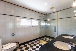 Bathroom - Amber Pool Villa (Rawai)