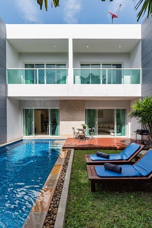 Villa, 3 Bedrooms, Non Smoking, Kitchen | Private pool - Trixie Town House Unit 2 (Rawai)