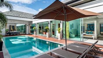 Sun deck