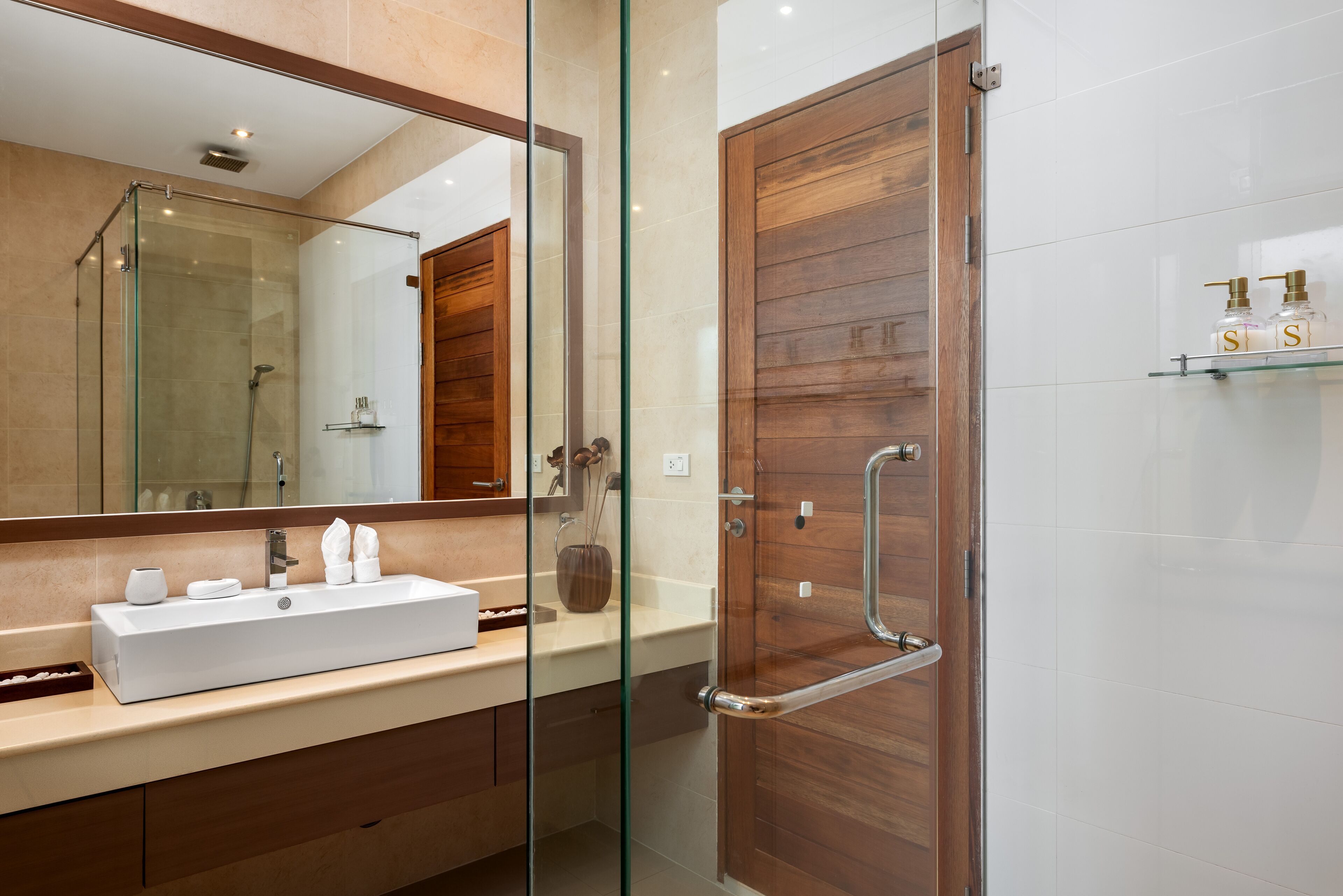 Villa, 3 Bedrooms, Non Smoking, Kitchen | Bathroom sink