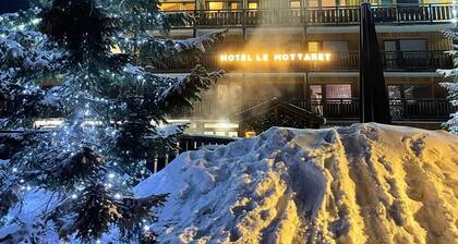 MERIBEL-MOTTARET Wohnung direkt an der Piste 1800m Südbalkon Bergblick