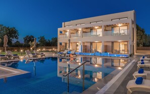 Exterior - Mystique Luxury Suites & Maisonettes (Zakynthos)