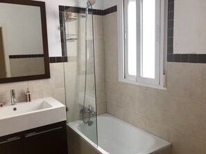 Towels, toilet paper