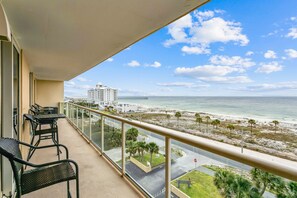 Property grounds - BEACH FRONT with VIEWS 2 Bedroom 2 Bath Condo w/ Pool, Tennis Court (Pensacola Beach)