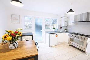 Nicht klassifiziertes Bild, 4 von 26, Schaltfläche