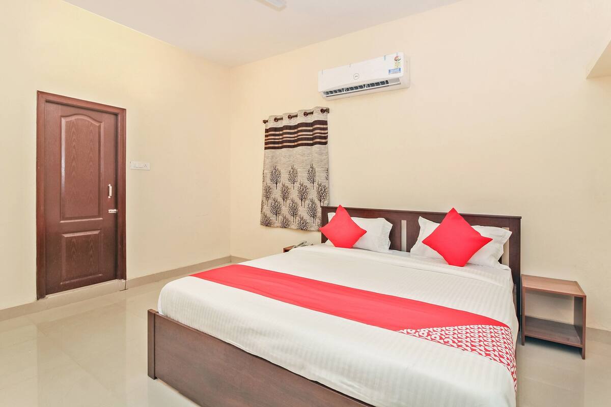 標準雙人房 | 床單