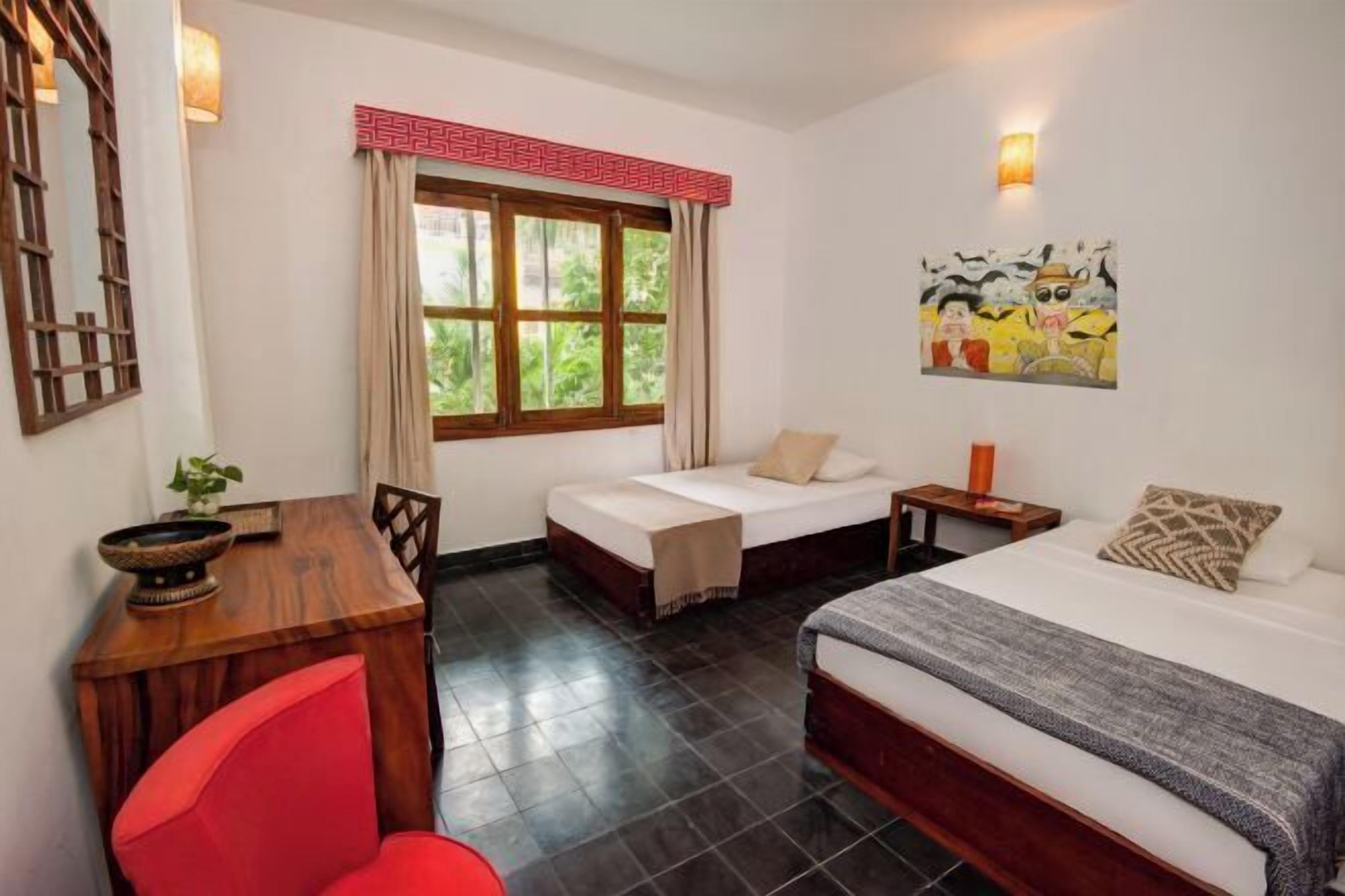 Free WiFi, bed sheets