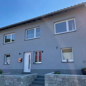 Exterior - Hinterland, thermal baths, hiking, mountain biking, relaxation, Netflix (Hartenrod)