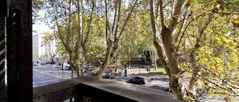 Apartment, 3 Bedrooms | City view