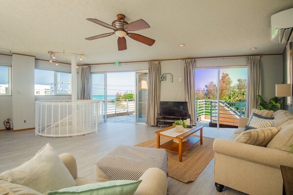 TV, Netflix, serviços de streaming