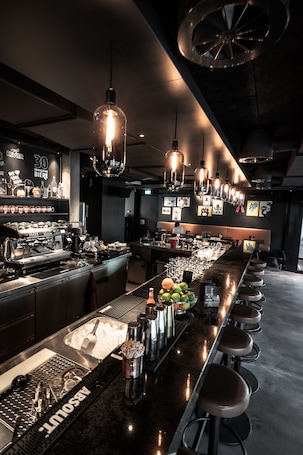 Bar (en la propiedad)