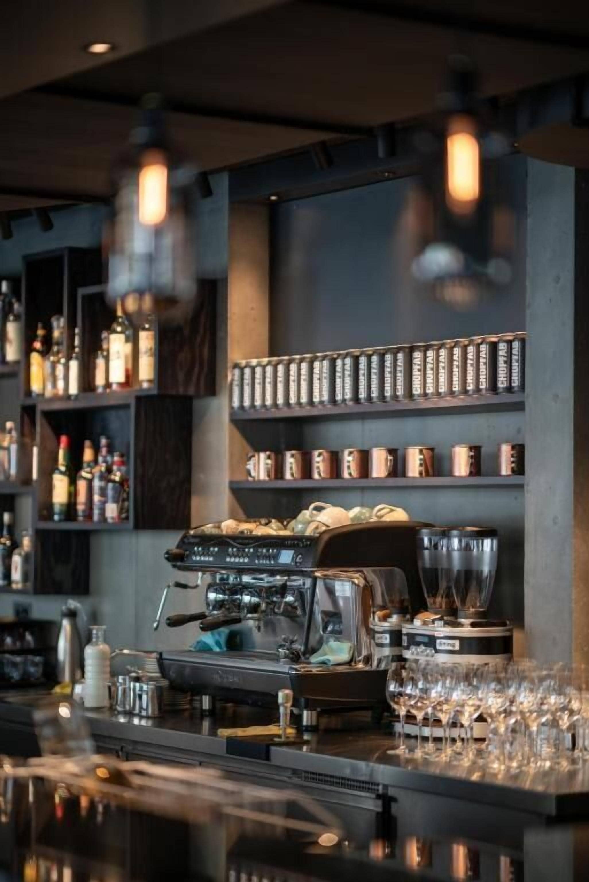 breakfast, lunch and dinner served