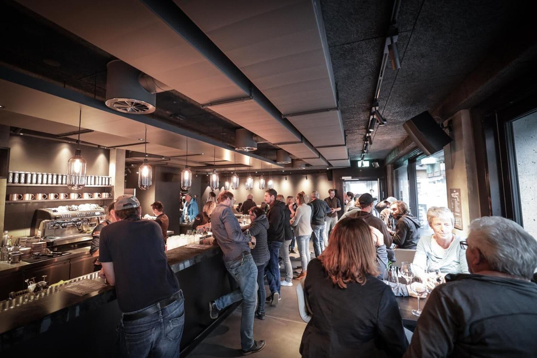 breakfast, lunch and dinner served