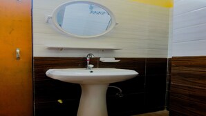 Unclassified image, 3 of 17, button - OYO Flagship 39722 Holiday Inn 2 Guest House (Palashbari)