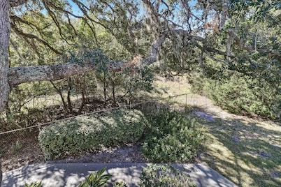 Dog Friendly Forest Ridge Condo Close to Beach by RedAwning
