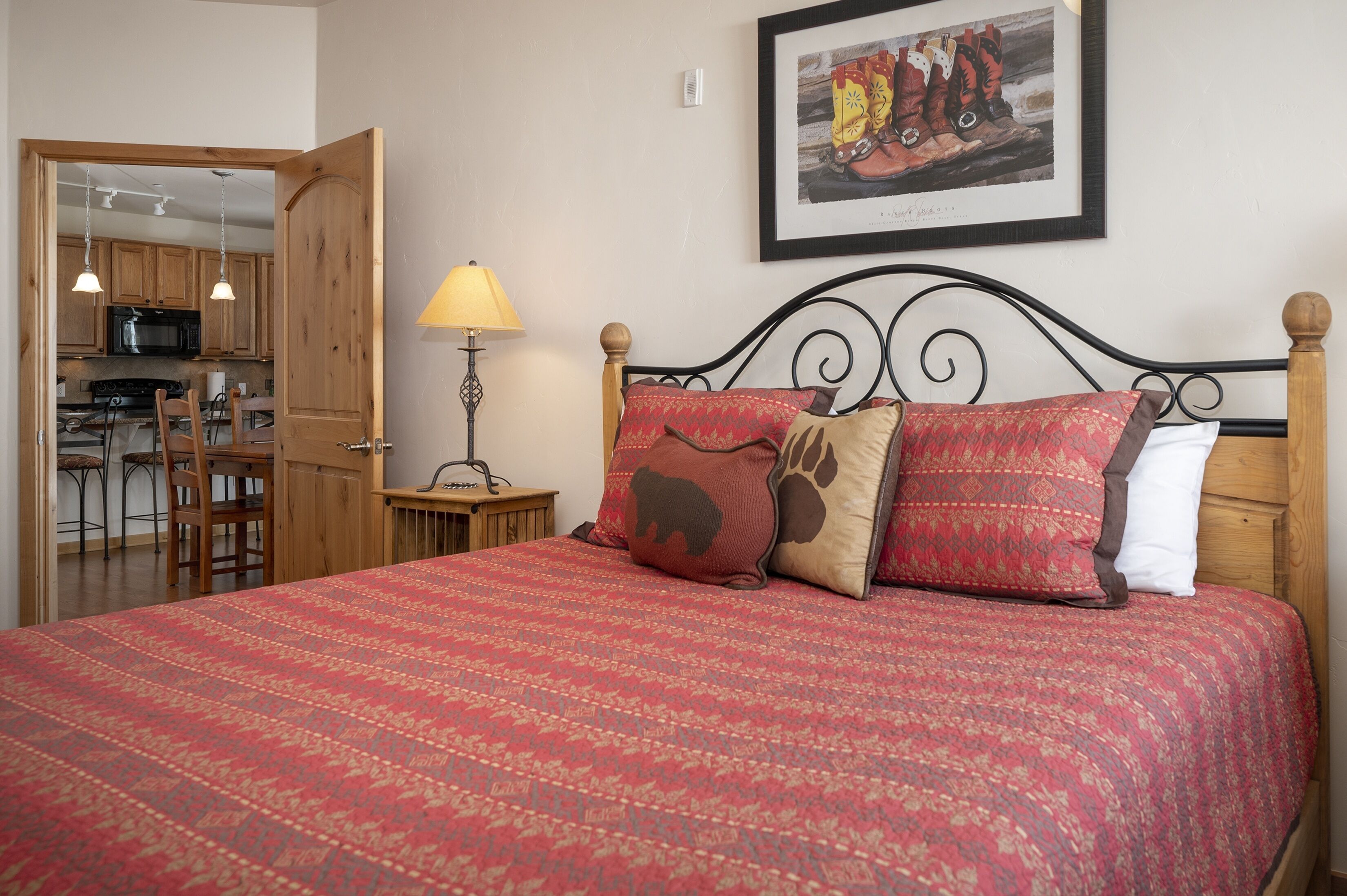 Condo, 2 Bedrooms | 2 bedrooms, laptop workspace, free WiFi, bed sheets