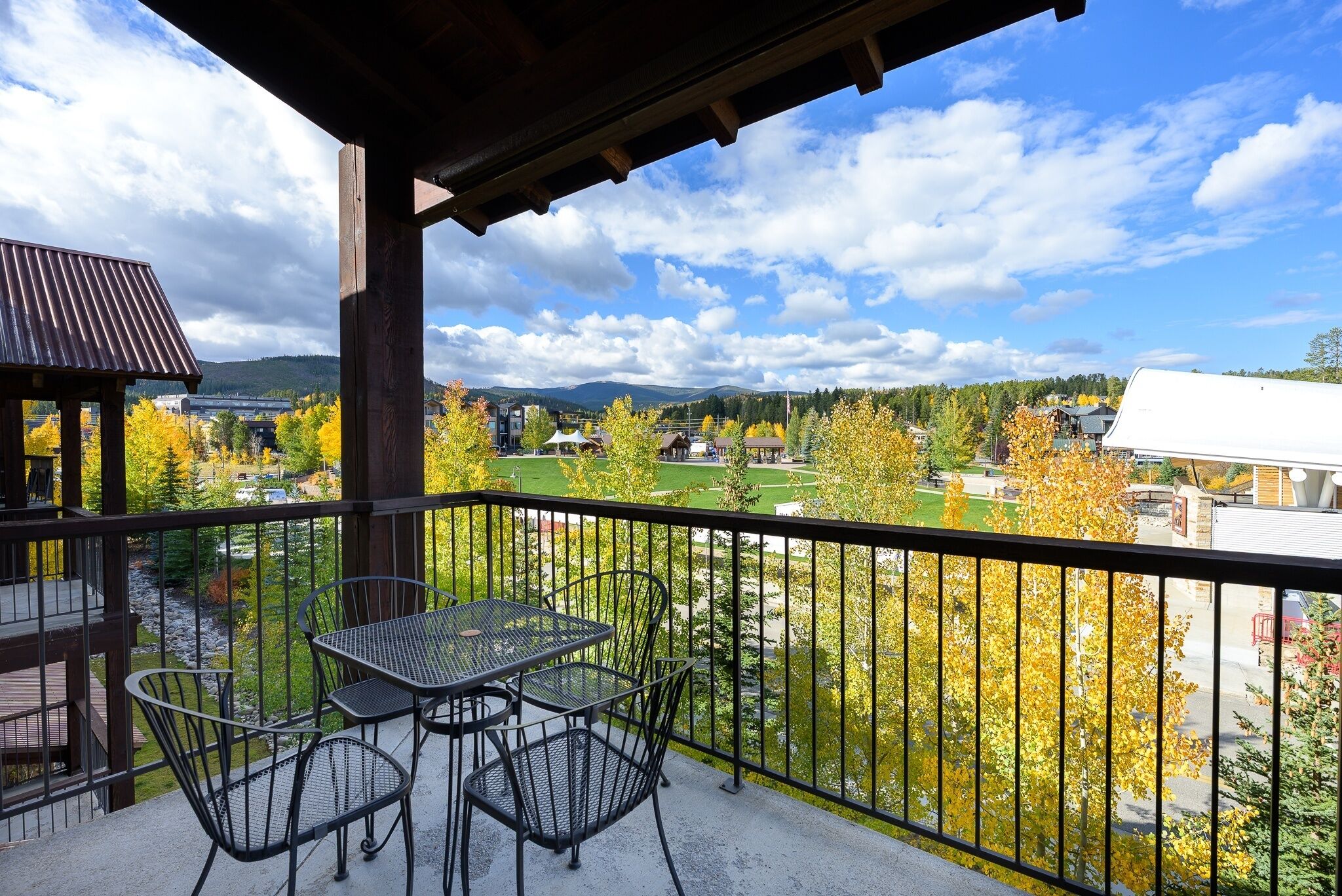 Condo, 2 Bedrooms | Outdoor dining