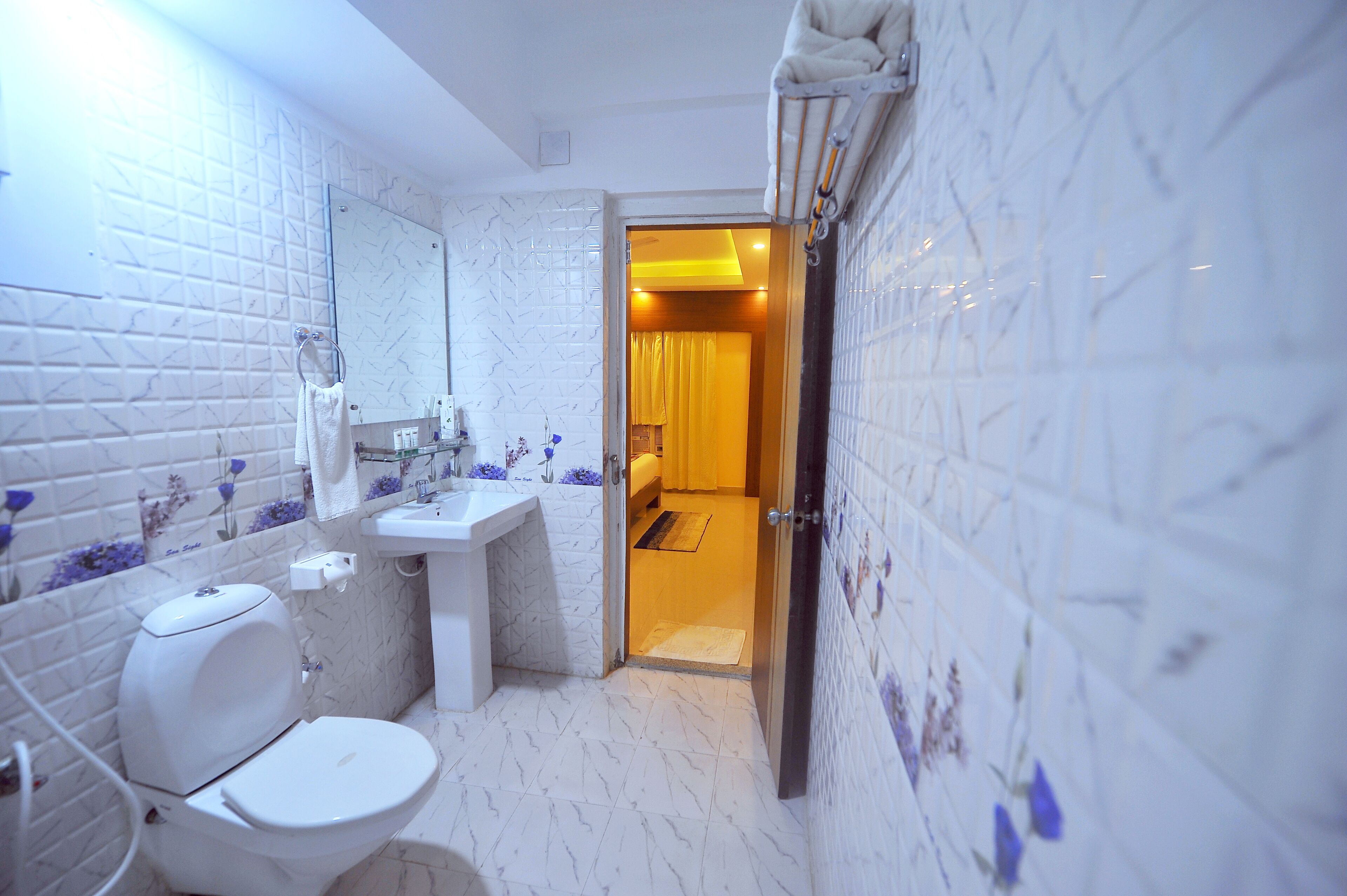 Suite ejecutiva | Lavabo del cuarto de baño