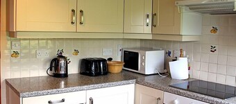 Stunning views of the Sea & Mountains