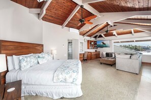 3 bedrooms, desk, iron/ironing board, free Internet - Ali'i Point #9: Lavish Oceanfront Home w/Pool & Spa- Relax & Watch the Waves (Kailua Kona)
