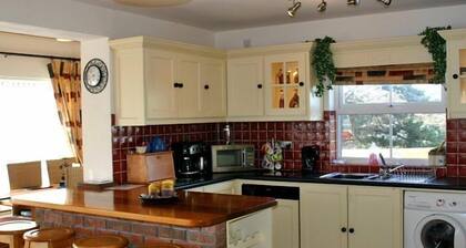 Beautiful house, perfect for family
