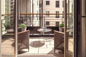 Superior Apartment, 1 Bedroom | Balcony - The Wellem Residences (Düsseldorf)