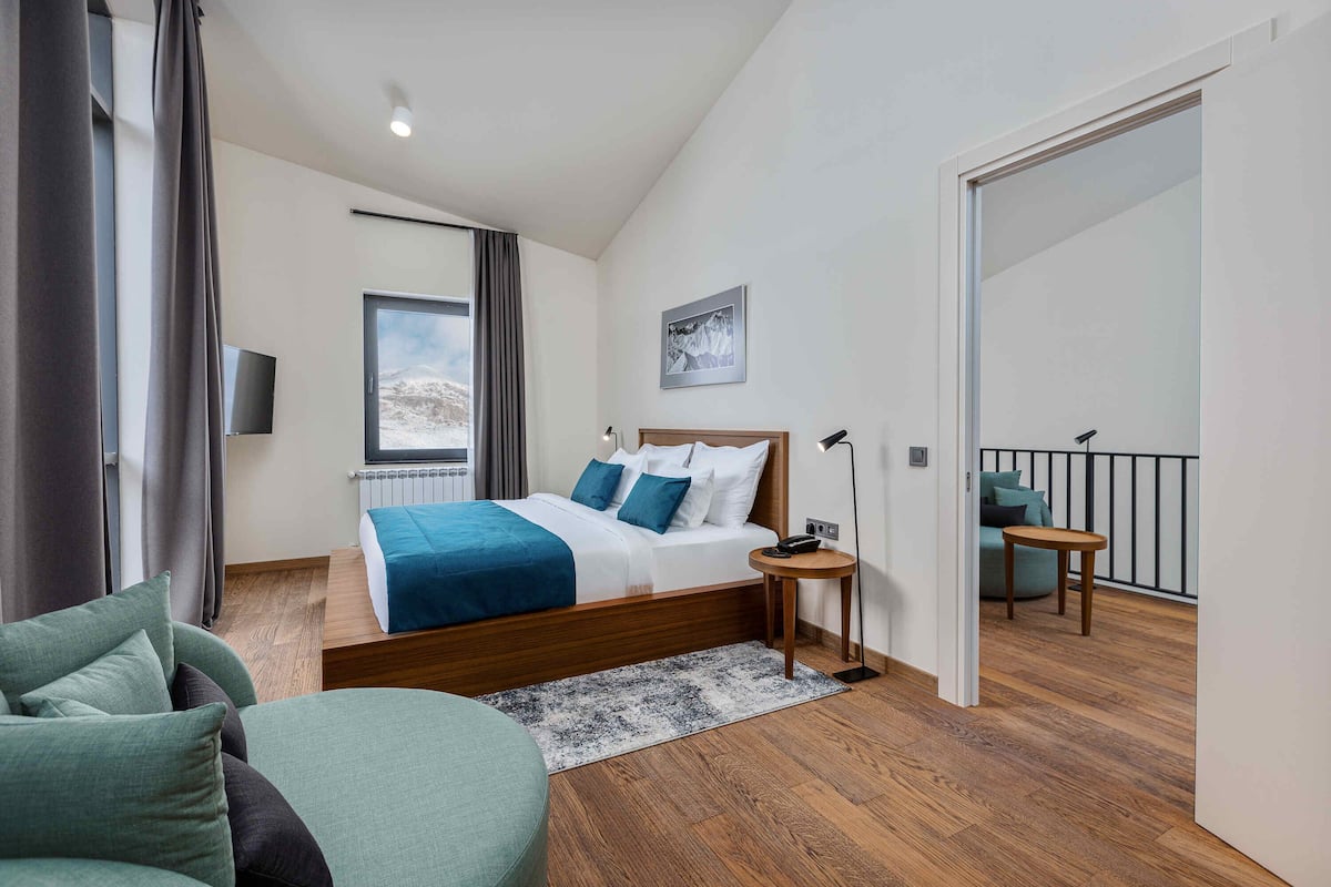 Suite | Minibar, Zimmersafe, Schreibtisch, laptopgeeigneter Arbeitsplatz