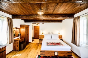 Junior Studio Suite