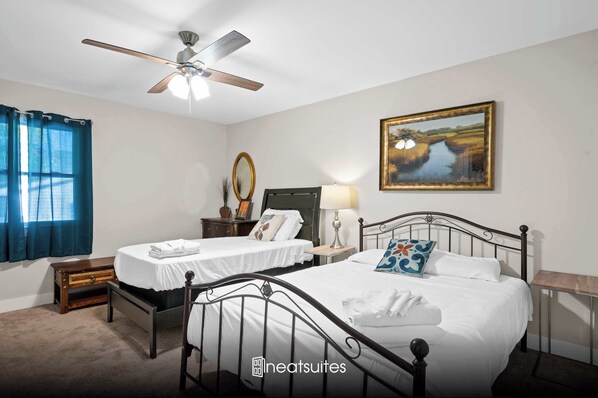 Unclassified image, 1 of 25, button