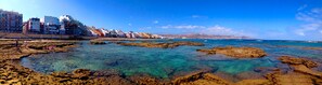 On the beach - Canteras Reef - First sea line (Las Palmas de Gran Canaria)
