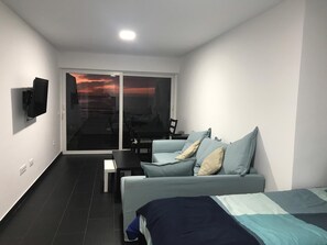 Internet, bed sheets - Canteras Reef - First sea line (Las Palmas de Gran Canaria)