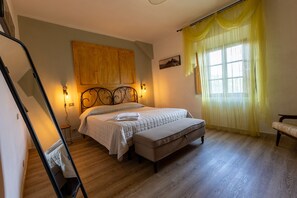 2 habitaciones, tabla de planchar con plancha y wifi gratis 