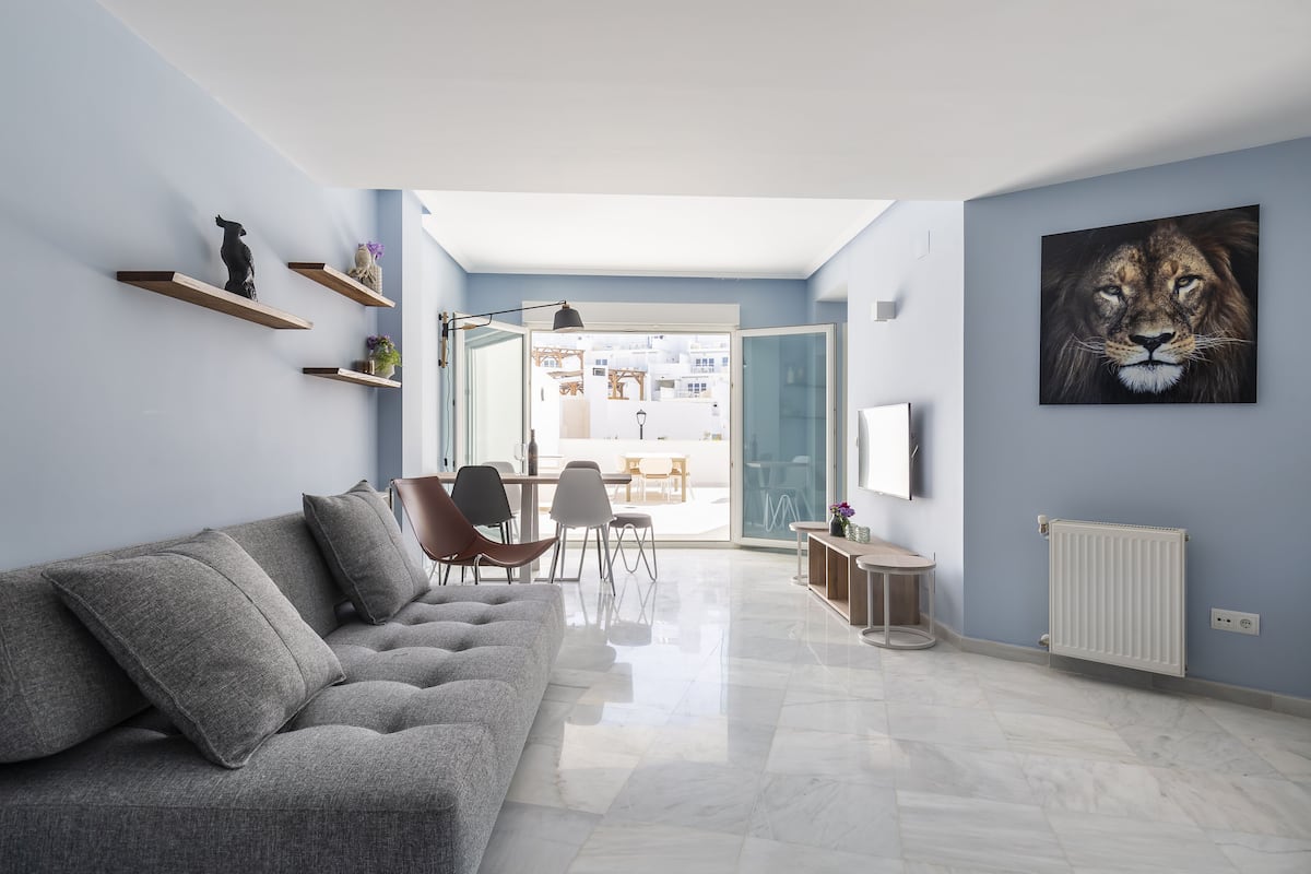 Appartement Confort, 2 chambres, terrasse, vue sur le complexe (Capitan) | Aire de séjour | Téléviseur à écran plat