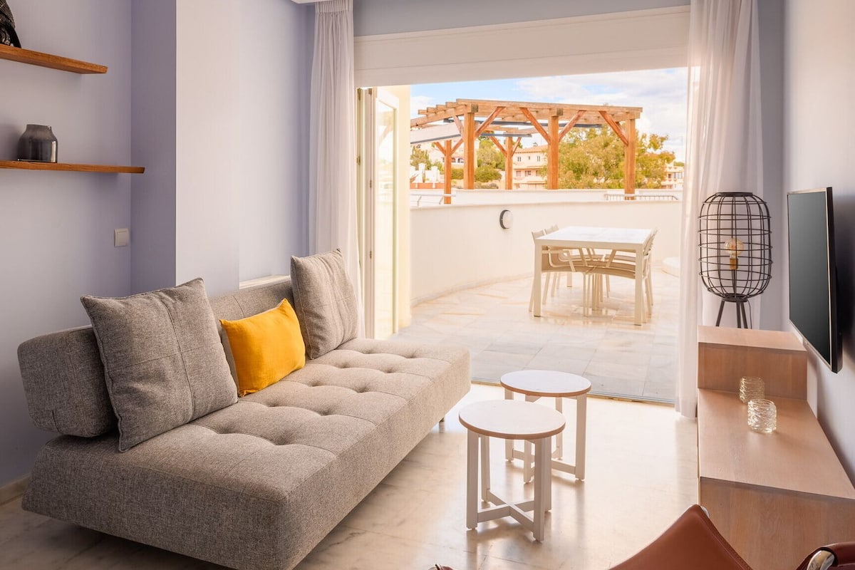 Appartement Exclusif, 2 chambres, terrasse, vue mer (Fuma) | Salle de séjour