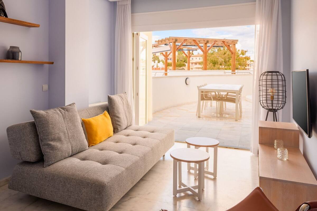 Exclusief appartement, 2 slaapkamers, terras, uitzicht op zee (Fuma) | Exterieur