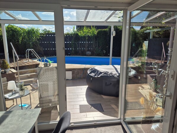 Outdoor pool, a heated pool