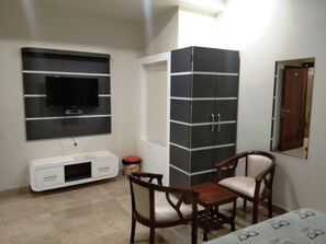 Televisión, chimenea