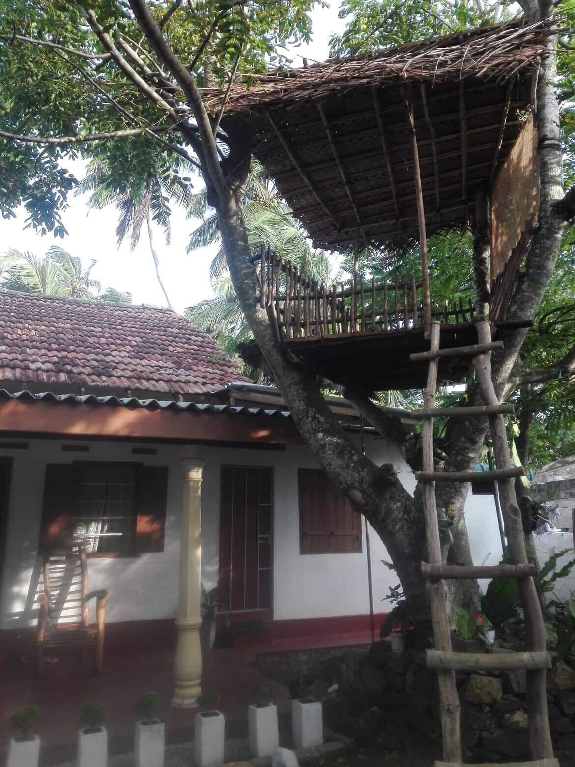 Standard House | Executive lounge