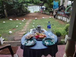 Daily local cuisine breakfast (LKR 2.5 per person)