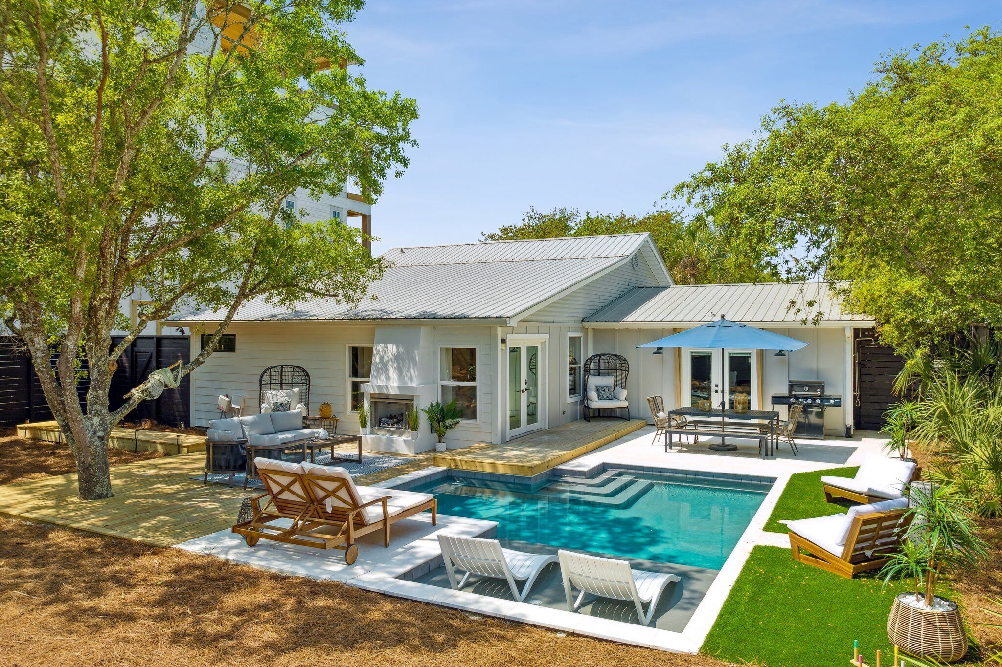 Brand New Heated Pool and All new interior-1 block walk to PRIVATE beach -rare