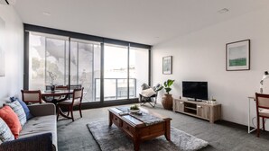 Apartment (1 Bedroom) | Living room - Spacious 1BD 50m From Chapel Street (Prahran)