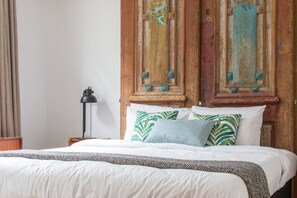 Apartment (3 Bedrooms) | 3 bedrooms, laptop workspace, iron/ironing board, travel crib - Cosy 3 Bedroom Villa in Freeman's Bay (Auckland)