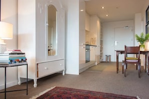 1 Schlafzimmer, Verdunkelungsvorhänge, Bettwäsche