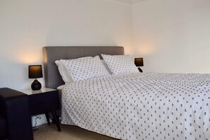 Departamento (3 Bedrooms) | 3 habitaciones y espacio para trabajar con laptop 