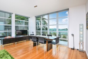 House (3 Bedrooms) | Private kitchen