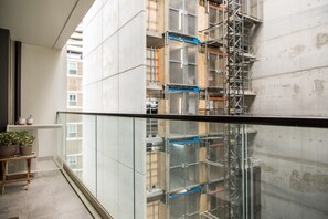 Apartment (1 Bedroom) | Balcony - Eclectic 1 Bedroom South Yarra Hideaway (South Yarra)