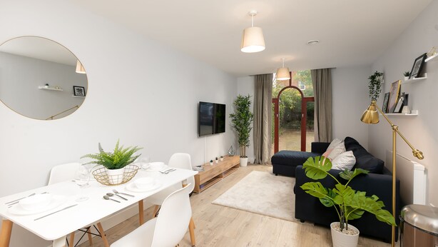 Unclassified image, 1 of 36, button - Wesley Gate Apartments (Reading)