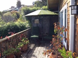Balcony - Enticing House in Vernal (Mill Valley)