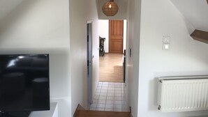 อพาร์ทเมนท์, ห้องน้ำในตัว | เลานจ์